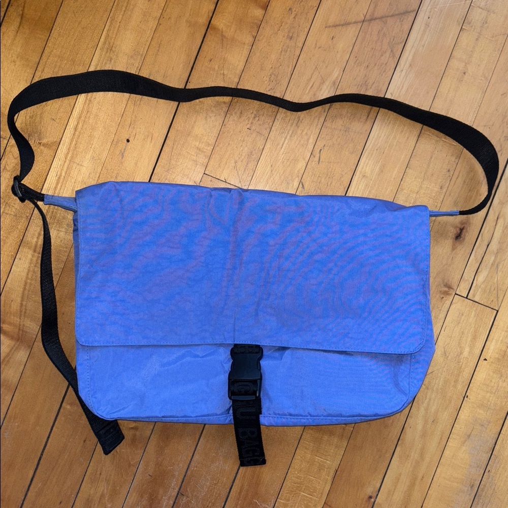Baggu Messenger Bag